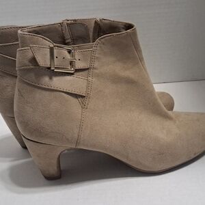Sam & Libby Beige Ankle Booties with Buckle